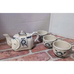 Vintage Asian Ceramic Elephant Teapot Oriental Japanese Delft Style Kettle Cups